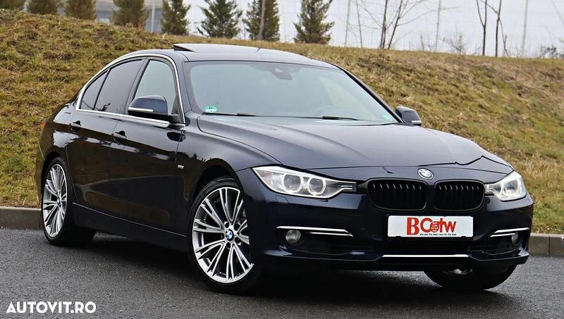 Second-hand BMW 328 Luxury Line 245 CP (180 kW) 2013 Culoarealbastru Berlinǎ