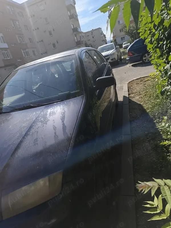 Utilizat 2004 Skoda Octavia Hatchback | 800 EUR - Imagine 1/4