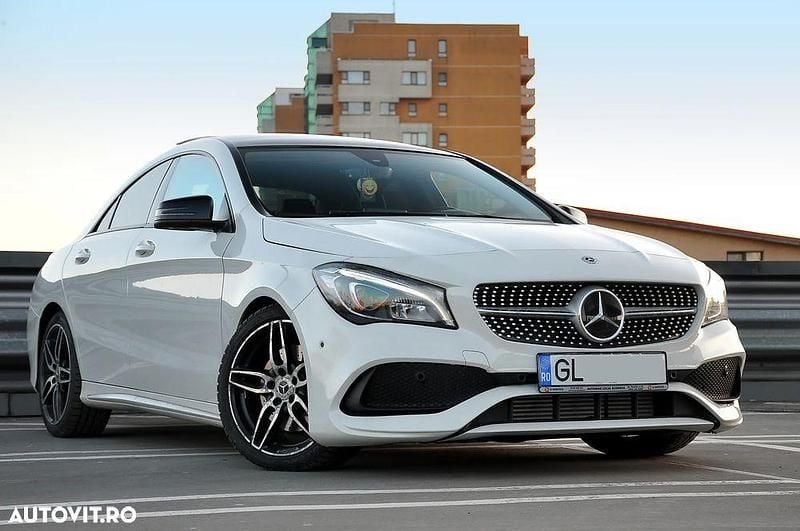 Second-hand Mercedes CLA220 AMG line 177 CP (130 kW) 2017 Culoarealb Berlinǎ