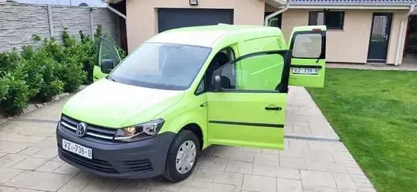 Alte culori Utilizat 2016 VW Caddy Monovolum | 7.999 EUR (Preț OK) - Imagine 1/4