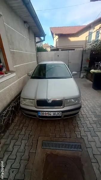 Utilizat 2003 Skoda Octavia Berlinǎ | 1.800 EUR (Preț OK) - Imagine 1/4