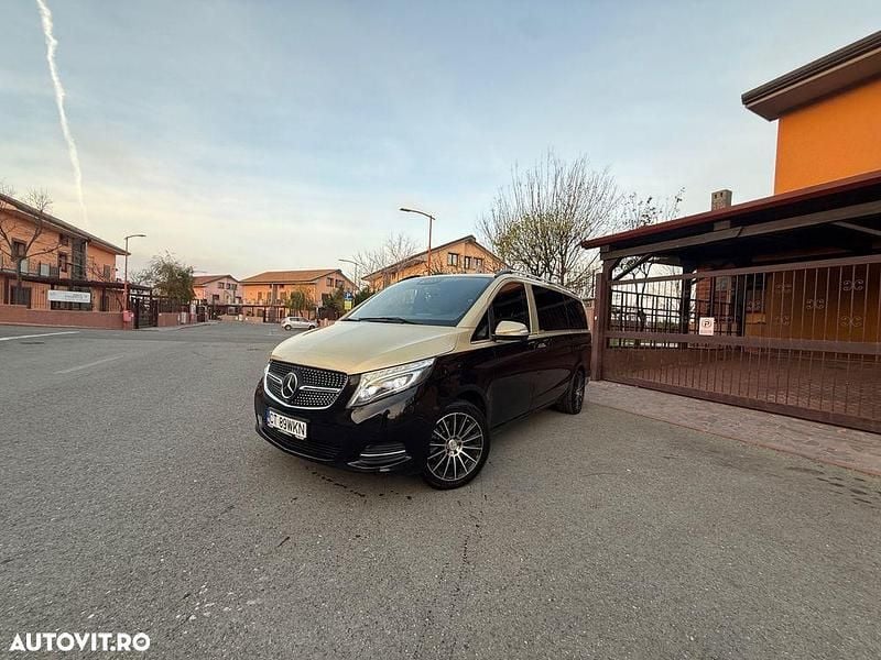 Second-hand Mercedes V250 Exclusive 190 CP (139 kW) 2016 Culoarenegru Monovolum