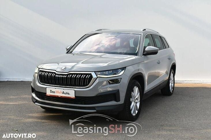 Gri Utilizat 2022 Skoda Kodiaq Style SUV | 29.750 EUR (Preț bun) - Imagine 1/4