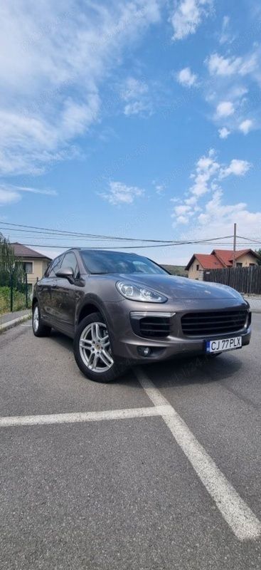 Utilizat 2017 Porsche Cayenne SUV | 32.500 EUR (Preț bun) - Imagine 1/4