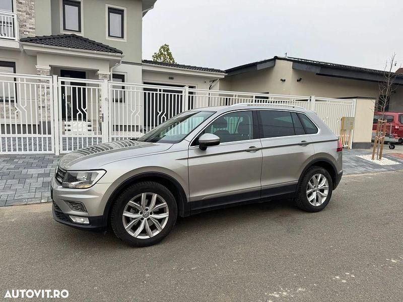 Culoareargint Utilizat 2017 VW Tiguan Comfortline SUV | 13.998 EUR (Super Preț) - Imagine 1/4