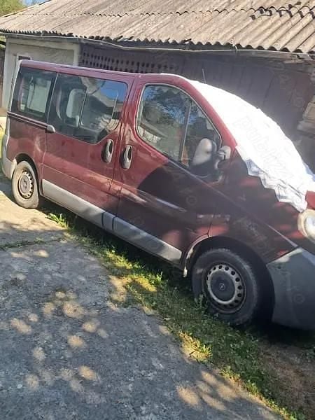 Utilizat 2003 Opel Vivaro Van | 2.700 EUR (Preț bun) - Imagine 1/4