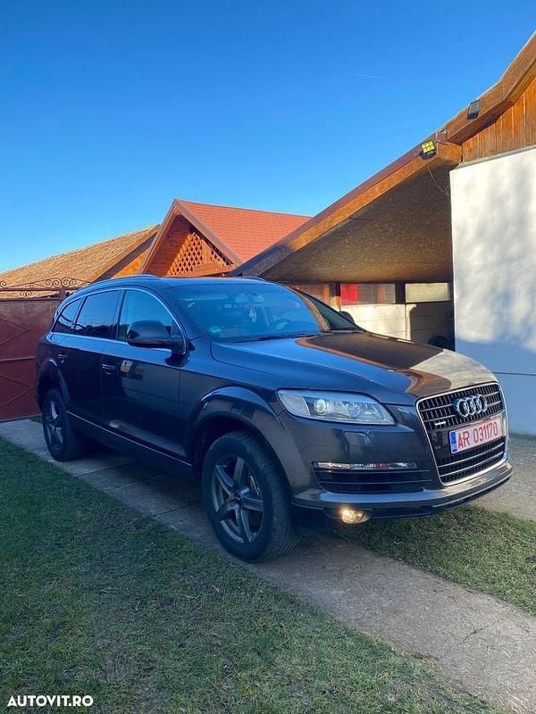Culoaregri Utilizat 2008 Audi Q7 SUV | 6.650 EUR (Preț bun) - Imagine 1/4
