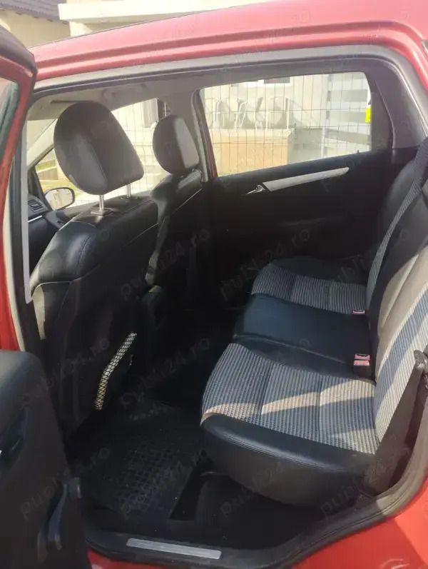 Utilizat 2005 Mercedes B170 Monovolum | 2.700 EUR - Imagine 1/4