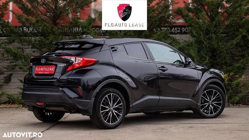 Second-hand Toyota C-HR 122 CP (89 kW) 2017 Culoarenegru SUV