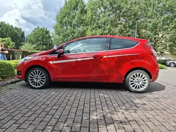 Second-hand Ford Fiesta 75 CP (55 kW) 2015 Coupe