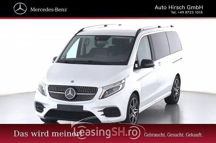 Alb Utilizat 2021 Mercedes V250 AMG Monovolum | 70.114 EUR - Imagine 1/4