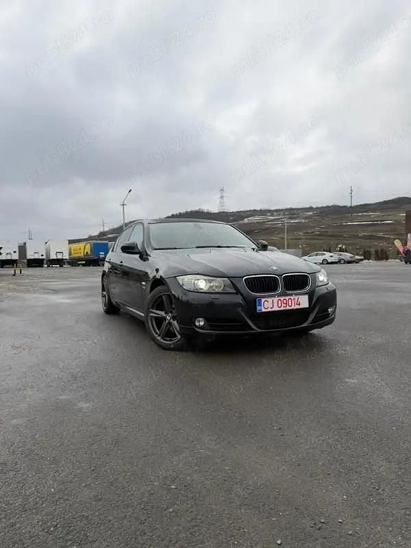 Second-hand BMW 320 177 CP (130 kW) 2010 Berlinǎ