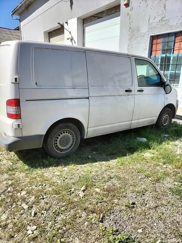 Second-hand VW T5 100 CP (73 kW) 2013 Van