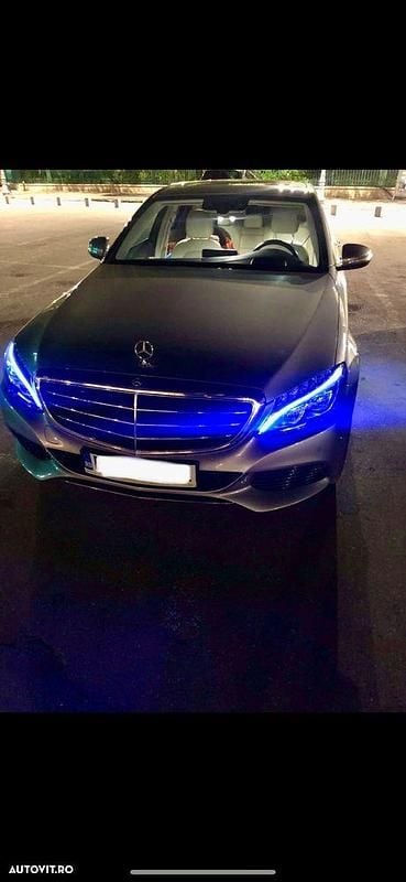 Second-hand Mercedes C220 Exclusive 170 CP (125 kW) 2015 Culoaregri Berlinǎ