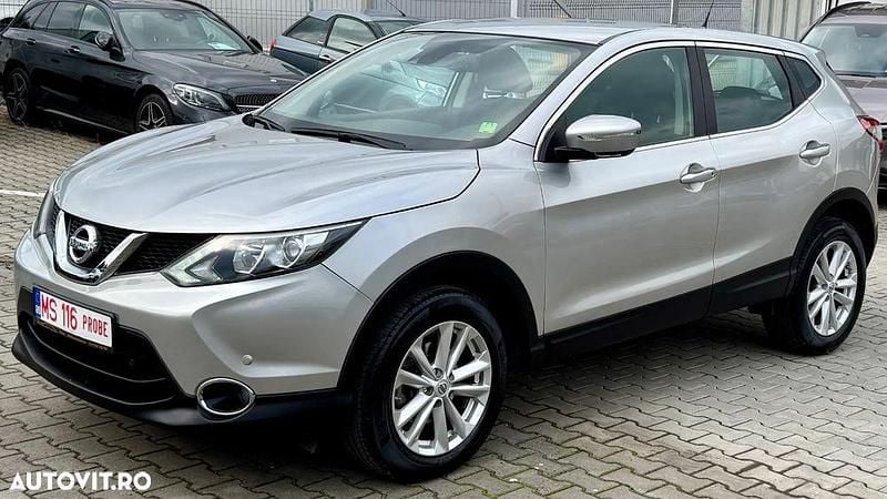 Culoaregri Utilizat 2015 Nissan Qashqai SUV | 10.999 EUR (Preț bun) - Imagine 1/4