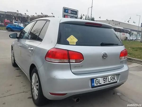 Second-hand VW Golf VI Trendline 105 CP (77 kW) 2010 Argintiu Hatchback
