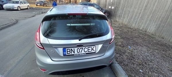 Second-hand Ford Fiesta 75 CP (55 kW) 2014 Gri Hatchback