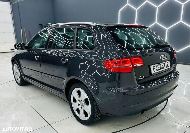 Second-hand Audi A3 Ambition 105 CP (77 kW) 2012 Culoaregri Hatchback