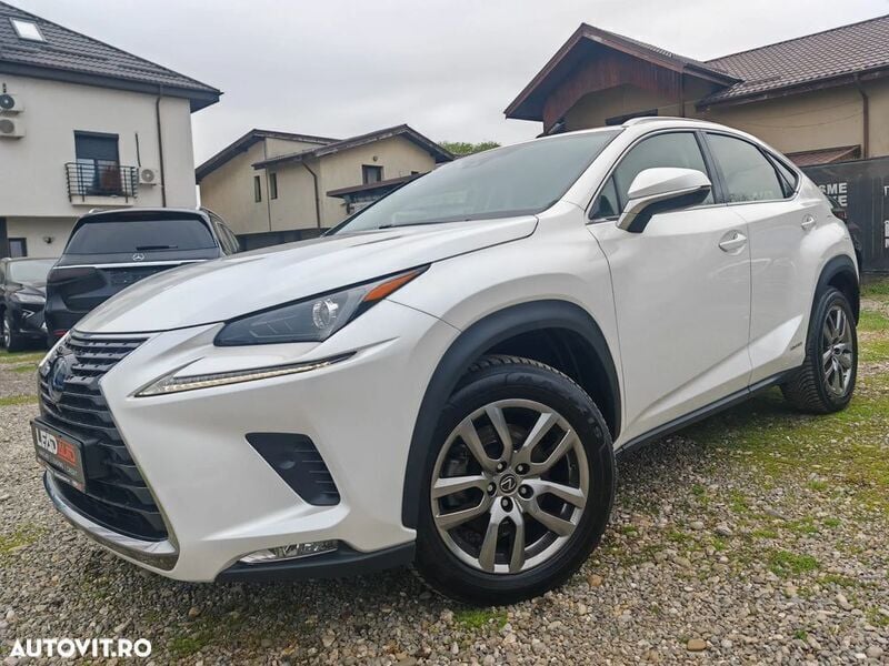 Alb Utilizat 2021 Lexus NX300h Luxury Line SUV | 29.499 EUR - Imagine 1/4