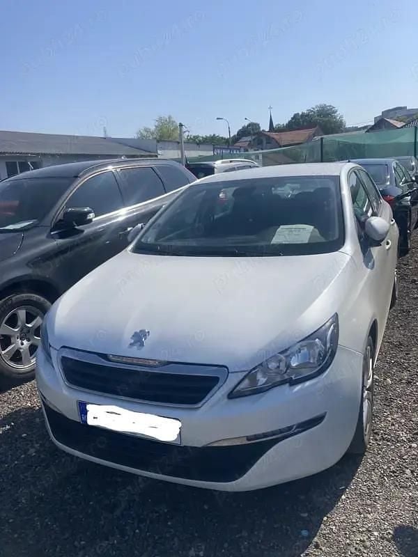 Alb Utilizat 2017 Peugeot 308 Active Berlinǎ | 6.900 EUR (Preț OK) - Imagine 1/4
