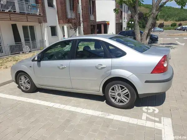 Utilizat 2007 Ford Focus Berlinǎ | 2.250 EUR (Preț OK) - Imagine 1/4