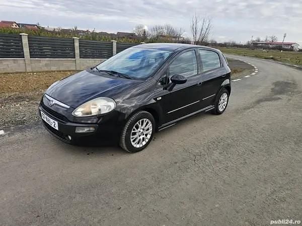 Second-hand Fiat Grande Punto 90 CP (66 kW) 2010 Hatchback