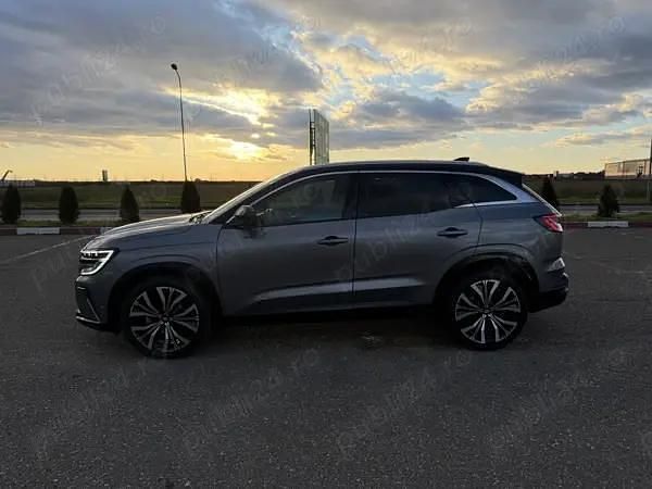 Second-hand Renault Austral Iconic 116 CP (85 kW) 2023 Gri SUV