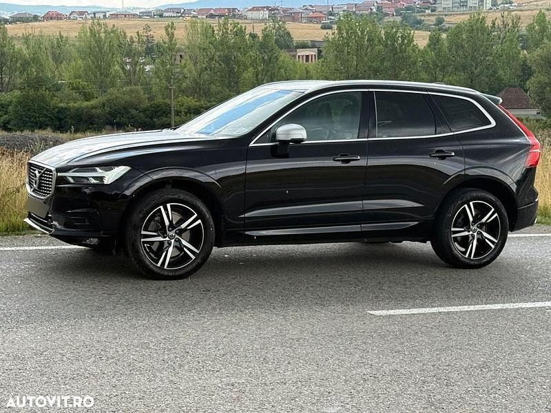 Negru Utilizat 2018 Volvo XC60 R-Design SUV | 27.835 EUR (Scump) - Imagine 1/4