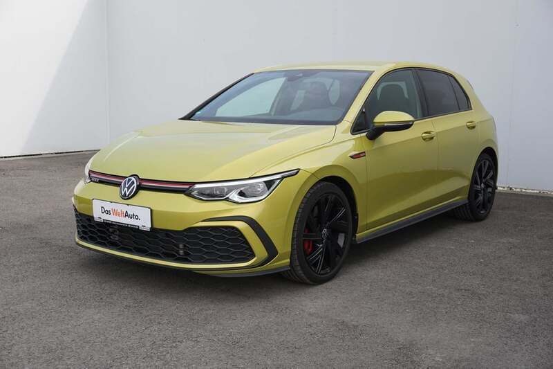 Galben mediu metalic Utilizat 2022 VW Golf VIII GTI | 28.900 EUR - Imagine 1/4