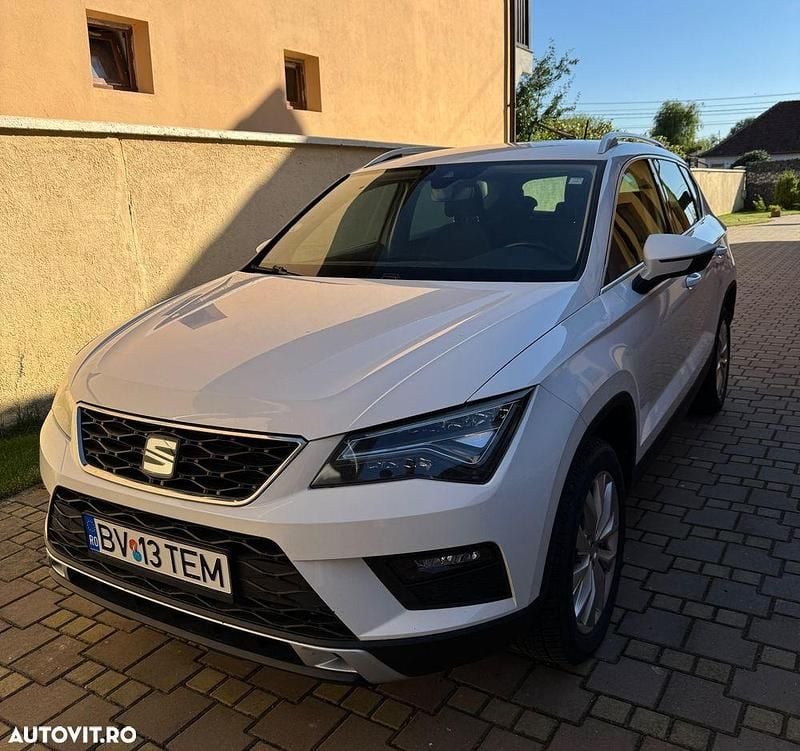 Alb Utilizat 2017 Seat Ateca Ecomotive SUV | 13.200 EUR (Preț OK) - Imagine 1/4