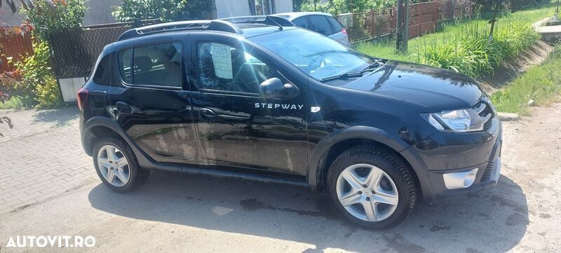 Second-hand Dacia Sandero Prestige 90 CP (66 kW) 2013 Negru Hatchback