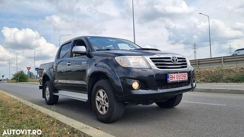 Negru Utilizat 2011 Toyota HiLux Comfort Pickup | 17.490 EUR (Preț OK) - Imagine 1/4