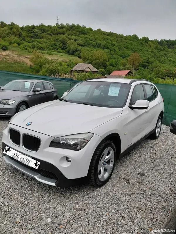 Utilizat 2010 BMW X1 SUV | 8.400 EUR (Puțin scump) - Imagine 1/4