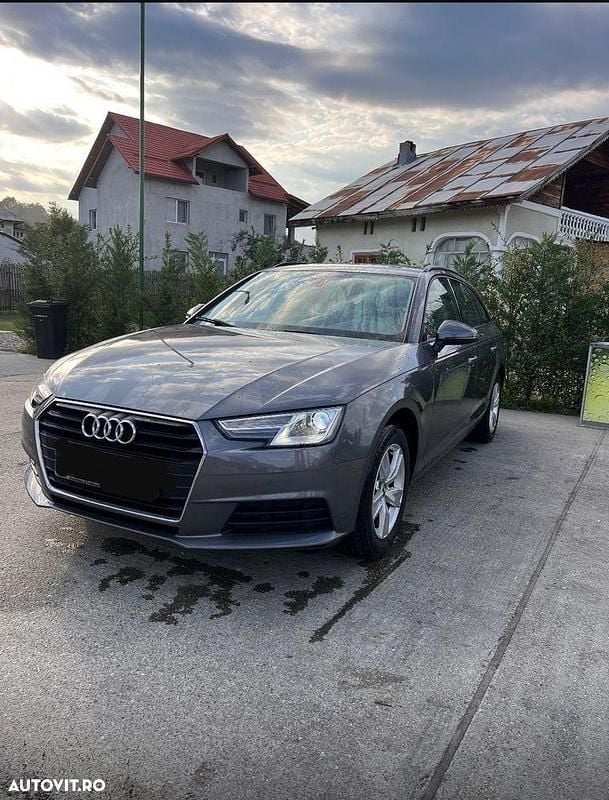 Culoaregri Utilizat 2017 Audi A4 Design Break | 9.850 EUR (Super Preț) - Imagine 1/4