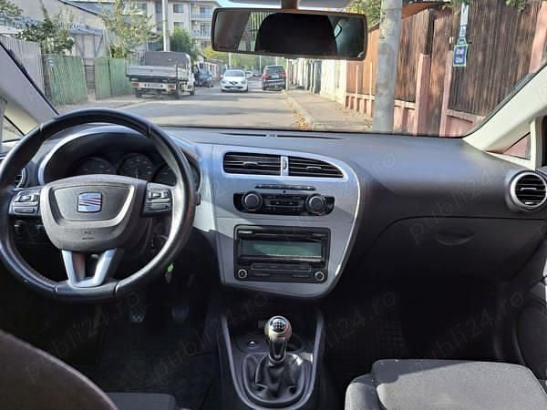 Second-hand Seat Leon Style 105 CP (77 kW) 2011 Negru Hatchback