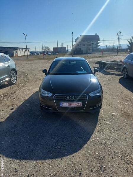 Utilizat 2015 Audi A3 Hatchback | 9.800 EUR (Preț OK) - Imagine 1/4