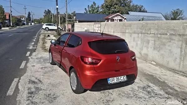 Utilizat 2016 Renault Clio IV Hatchback | 6.000 EUR (Preț OK) - Imagine 1/4