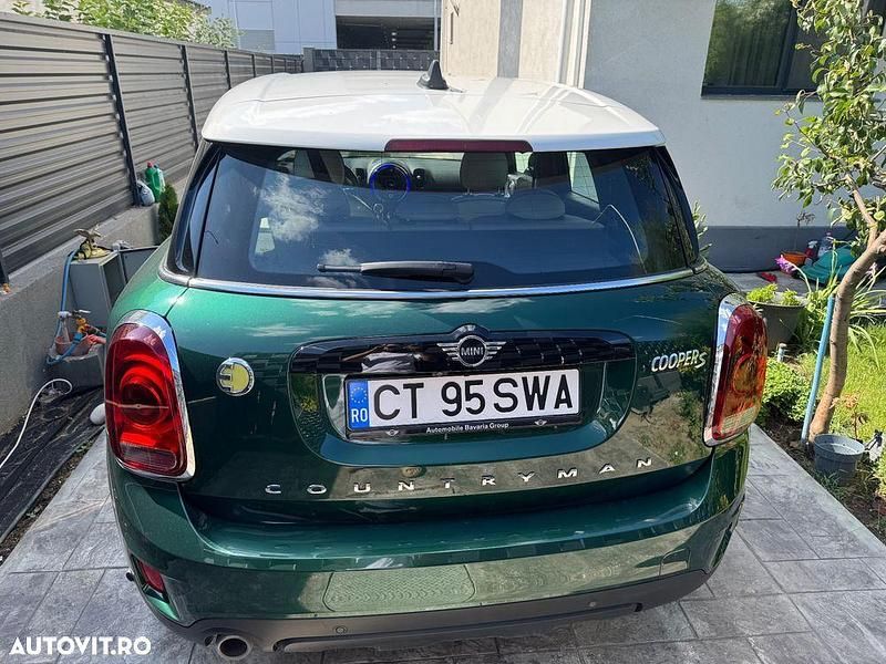 Second-hand Mini Countryman 224 CP (164 kW) 2019 Culoareverde SUV