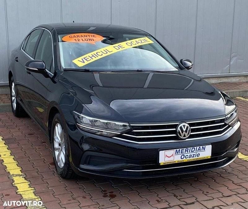 Negru Utilizat 2020 VW Passat Berlinǎ | 21.799 EUR (Preț OK) - Imagine 1/4