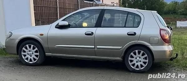 Utilizat 2004 Nissan Almera Hatchback | 3.500 EUR - Imagine 1/2