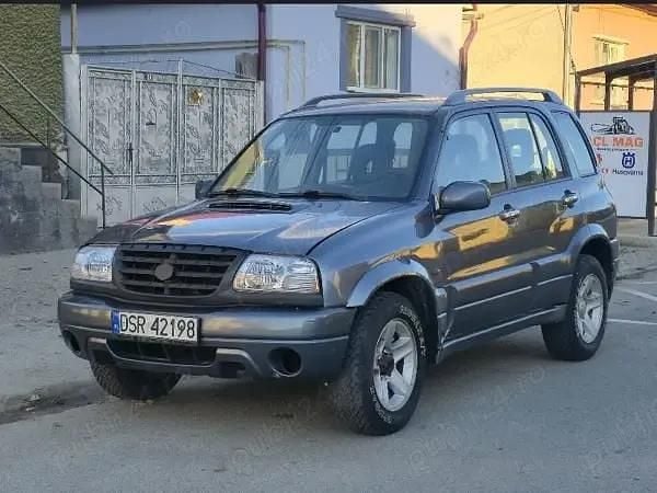 Second-hand Suzuki Grand Vitara 110 CP (80 kW) 2005 SUV