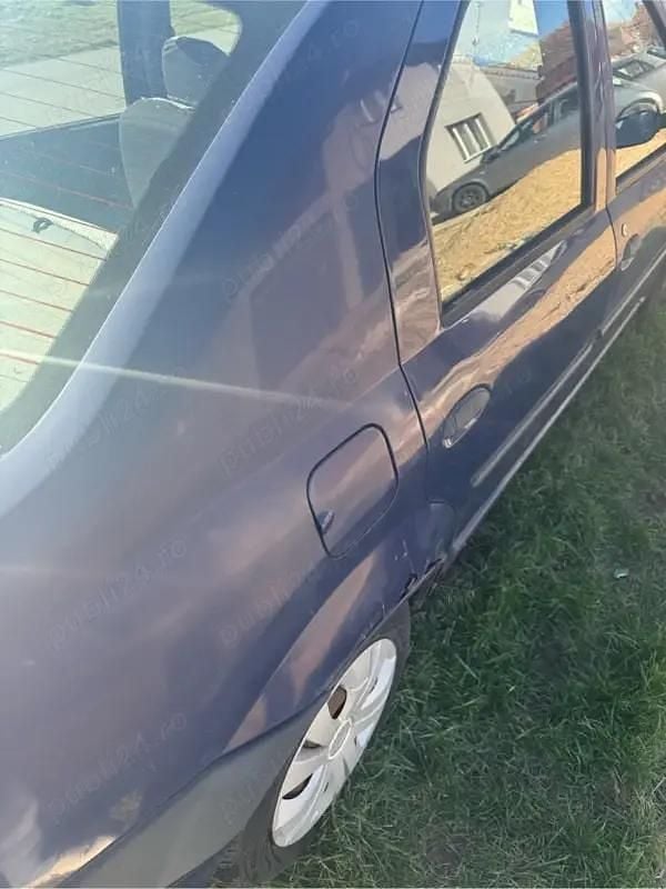 Second-hand Dacia Logan 75 CP (55 kW) 2005 Albastru Berlinǎ