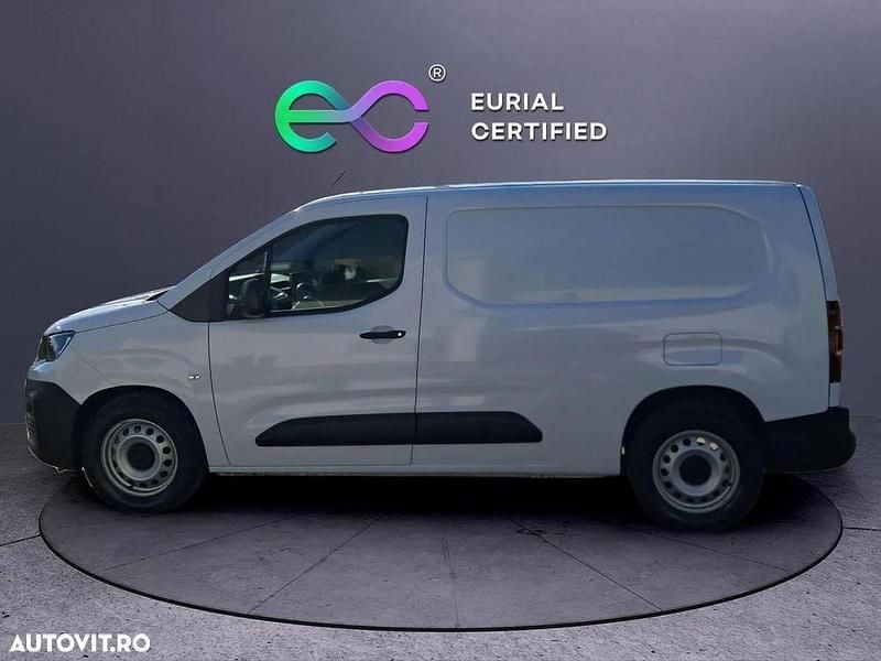 Second-hand Peugeot E-Partner 100 kW (136 CP) 2023 Culoarealb Monovolum