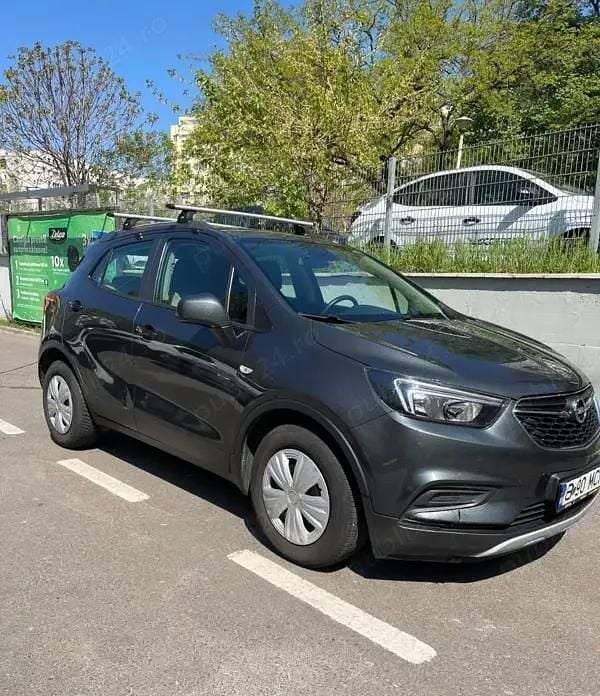 Utilizat 2018 Opel Mokka SUV | 8.000 EUR (Super Preț) - Imagine 1/4
