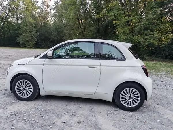 Second-hand Fiat 500e 66 kW (90 CP) 2023 Berlinǎ