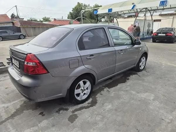 Gri Utilizat 2008 Chevrolet Aveo Berlinǎ | 2.300 EUR (Puțin scump) - Imagine 1/4