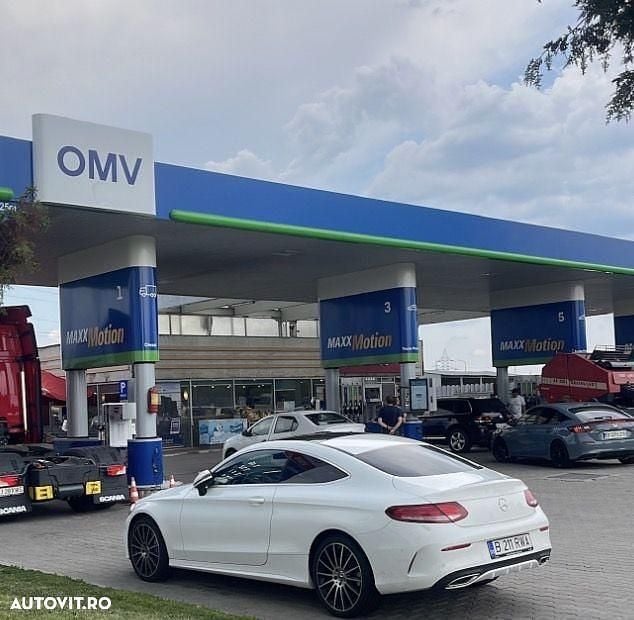 Second-hand Mercedes C250 204 CP (150 kW) 2017 Culoarealb Coupe