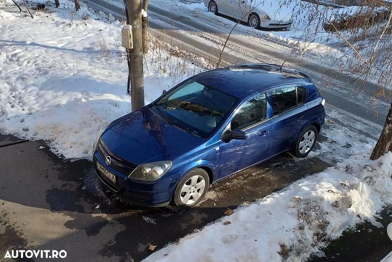 Culoarealbastru Utilizat 2005 Opel Astra Hatchback | 2.800 EUR - Imagine 1/4