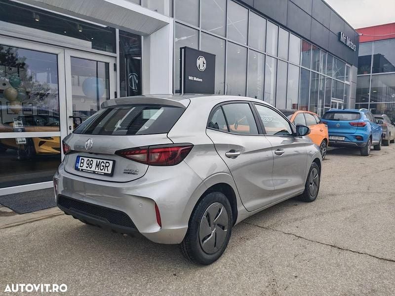 Second-hand MG MG3 194 CP (142 kW) 2024 Culoareargint Hatchback