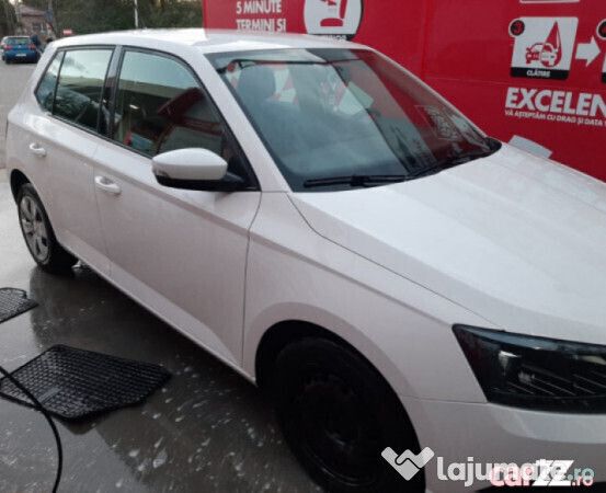 Utilizat 2018 Skoda Fabia Hatchback | 7.950 EUR - Imagine 1/4